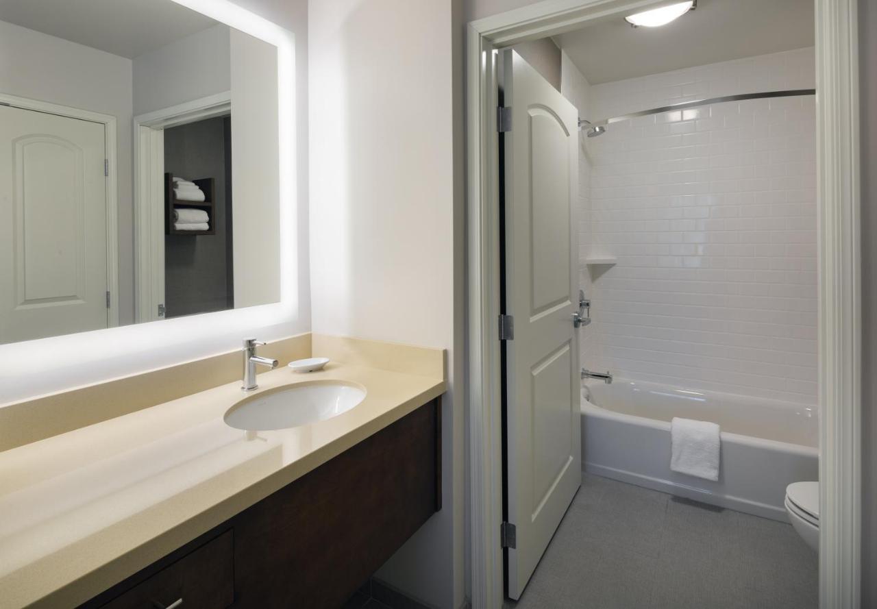 Staybridge Suites - Phoenix - Biltmore Area By Ihg Exterior photo